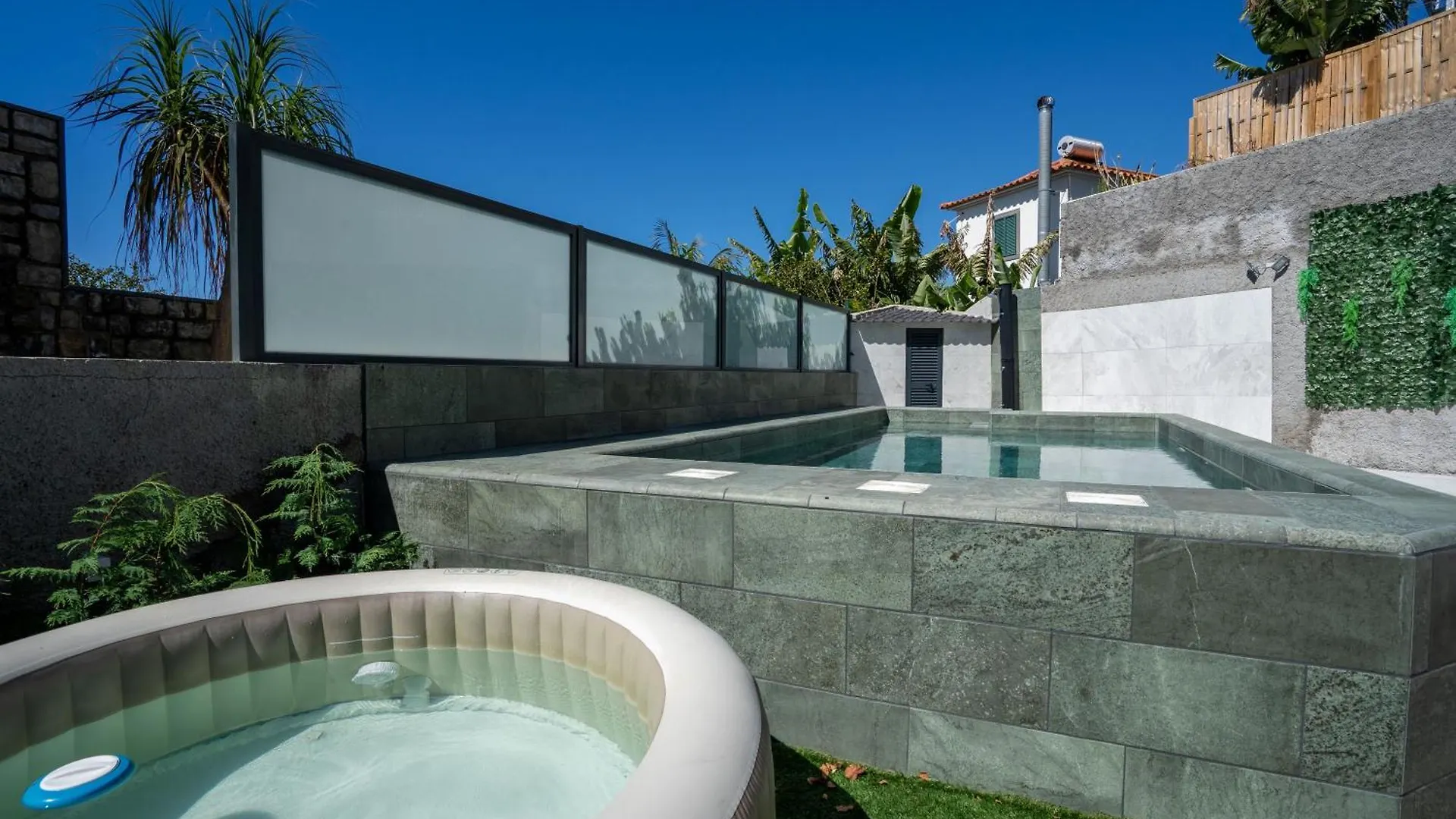 Villa Ocean Bay Funchal By Emporio